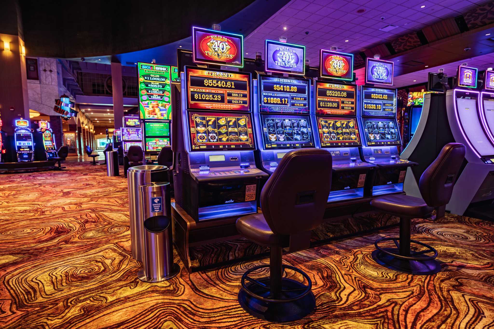 Slot Makinesi Seçimi: Kazanma Şansınızı Artırın